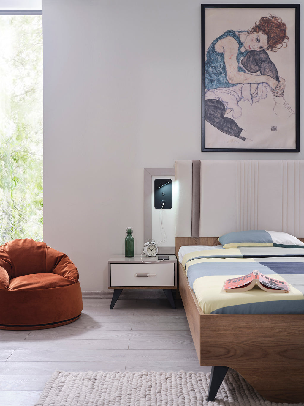 Latte Bed + Nachtkastje